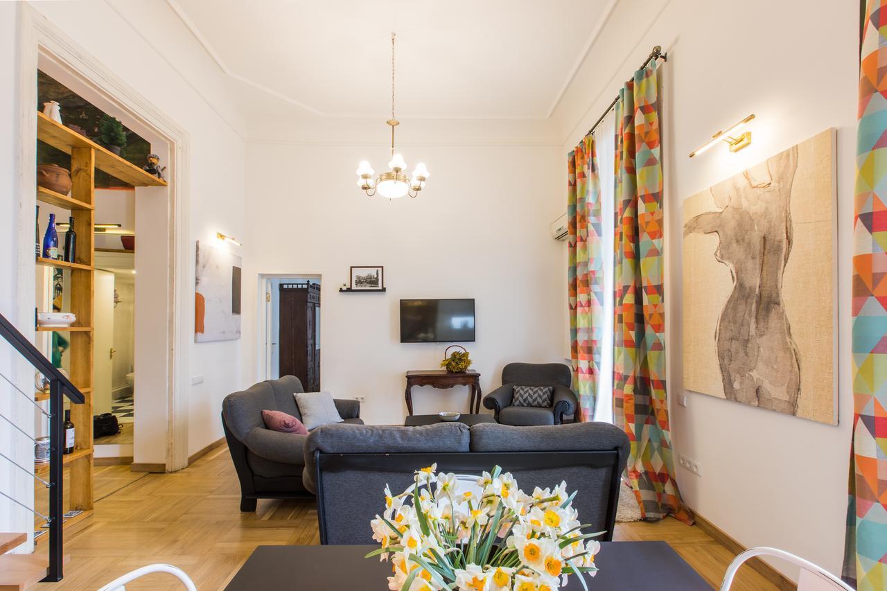 New Apartment On Rustaveli Avenue Tbilisi Esterno foto
